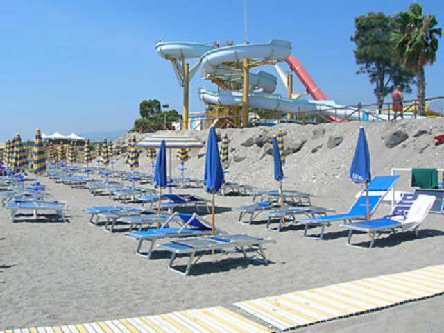 Casa Alberto, Porticato, Giardini-Naxos